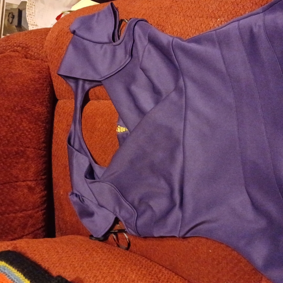 Dress - Picture 2 of 4